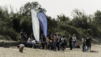 Pajūrio tvarkymo akcija pritraukė šimtus savanorių: surinkta 3500 litrų šiukšlių