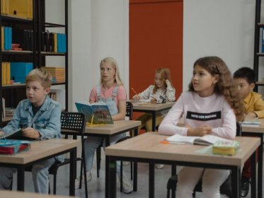 Trakų rajono savivaldybės ikimokyklinio ir mokyklinio ugdymo įstaigų sveikatos kabinetų aprūpinimas metodinėmis priemonėmis